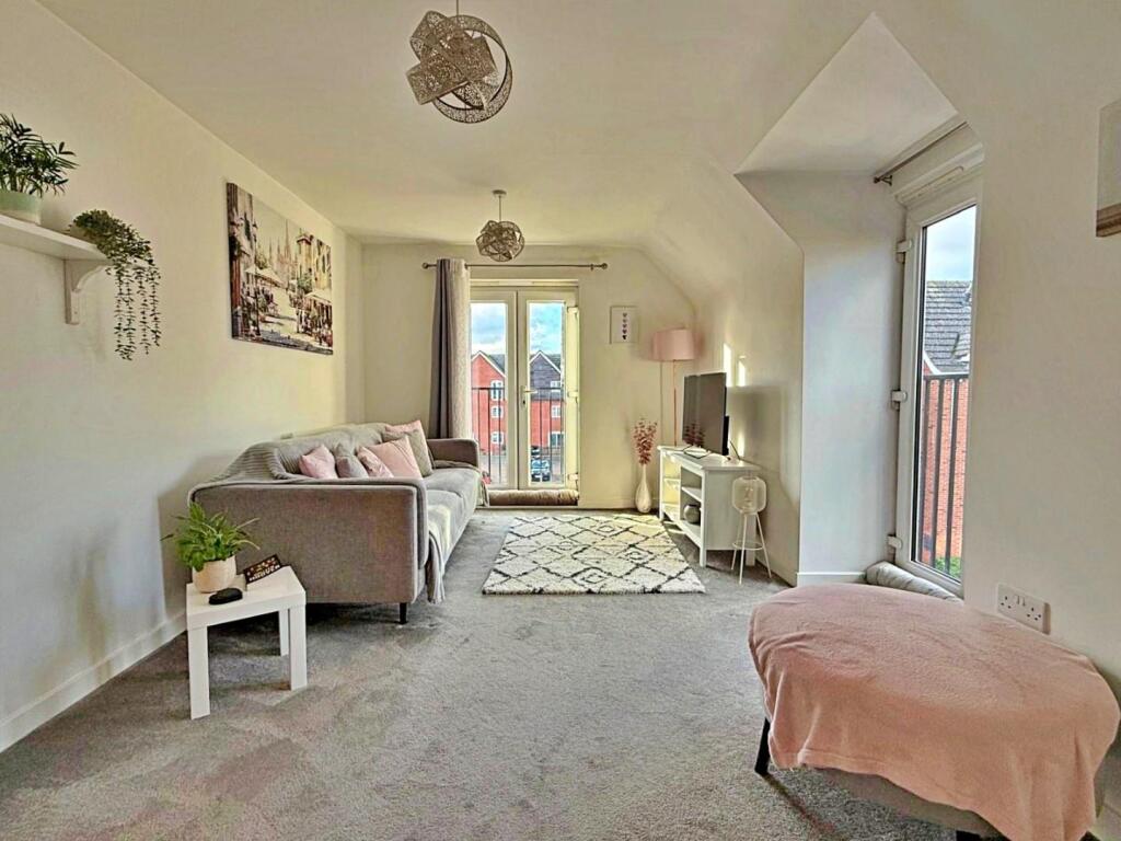 Additional property image - Marina View, Fazeley, Tamworth