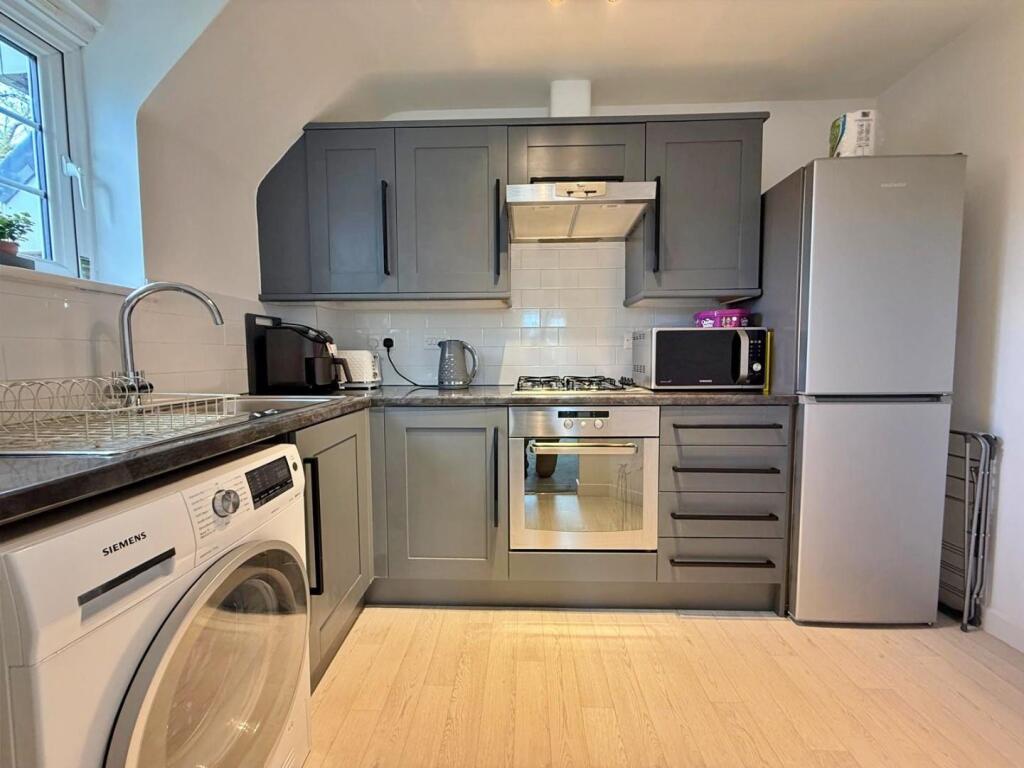 Additional property image - Marina View, Fazeley, Tamworth