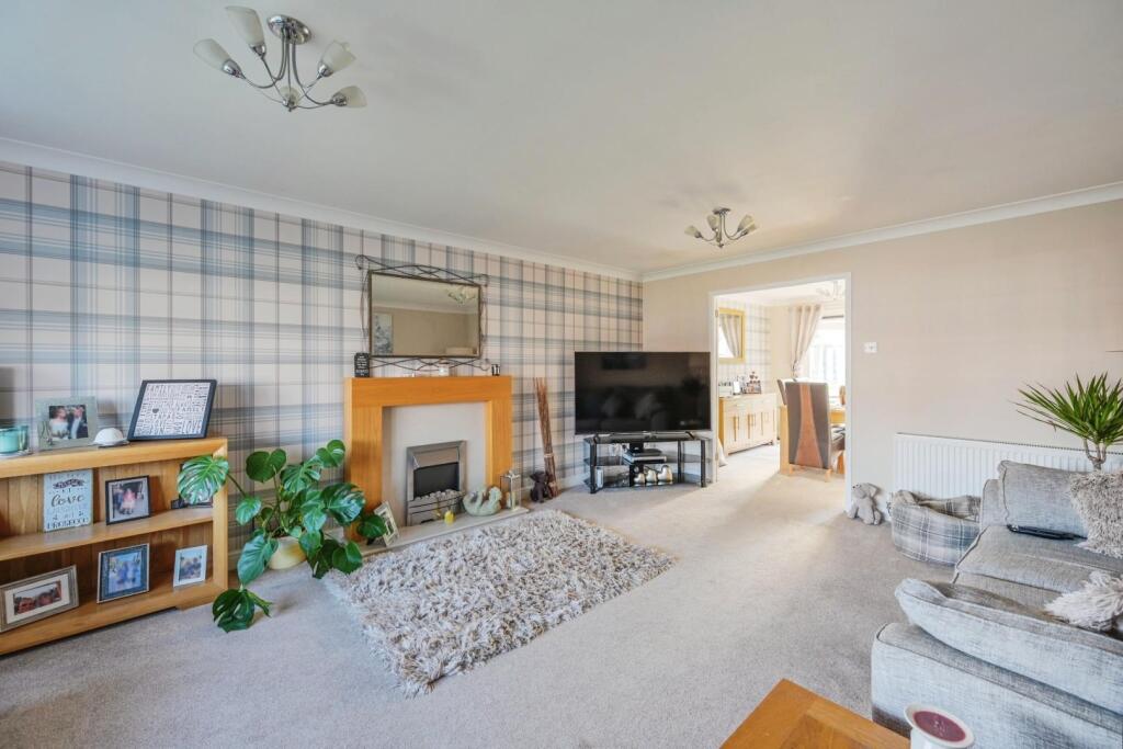 Additional property image - Avill, Hockley, Tamworth