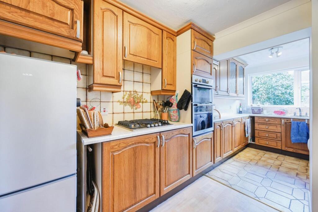 Additional property image - Swallowfield, Tamworth, Staffordshire