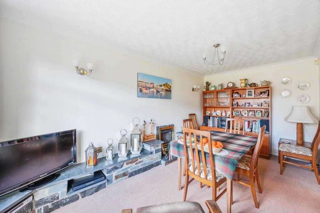 Additional property image - Swallowfield, Tamworth, Staffordshire