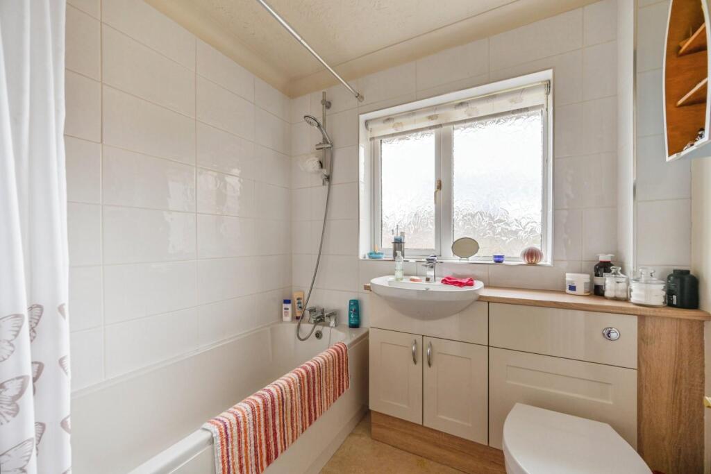 Additional property image - Swallowfield, Tamworth, Staffordshire