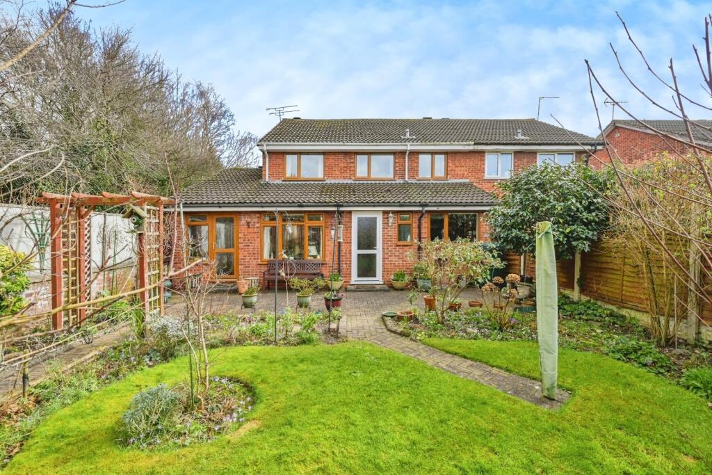 Additional property image - Swallowfield, Tamworth, Staffordshire
