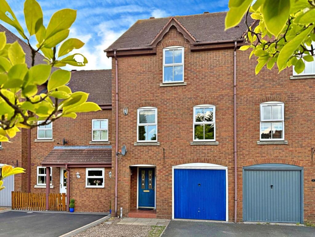 Main image of property: Gatcombe Place, Tamworth