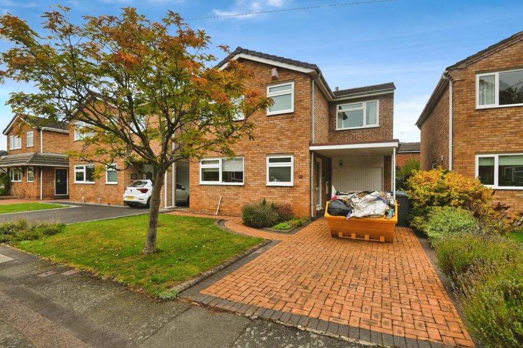 Main image of property: Falna Crescent, Tamworth