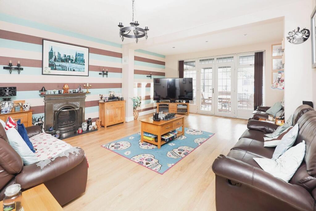 Additional property image - Goldieslie Road, Sutton Coldfield