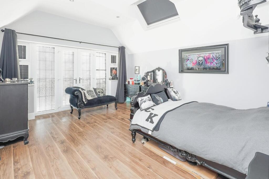 Additional property image - Goldieslie Road, Sutton Coldfield