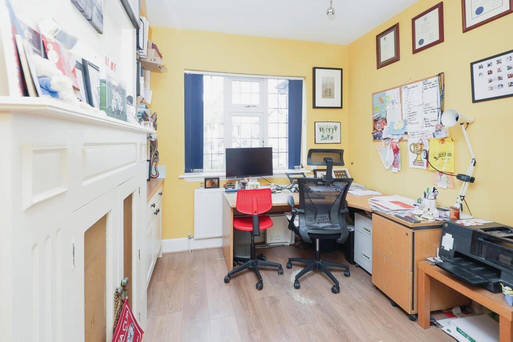 Additional property image - Goldieslie Road, Sutton Coldfield