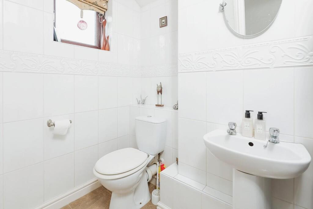 Additional property image - Hurley Close, Sutton Coldfield