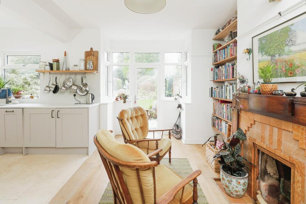 Additional property image - Melrose Avenue, Sutton Coldfield