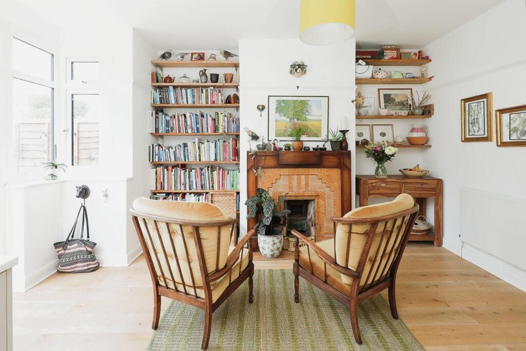 Additional property image - Melrose Avenue, Sutton Coldfield