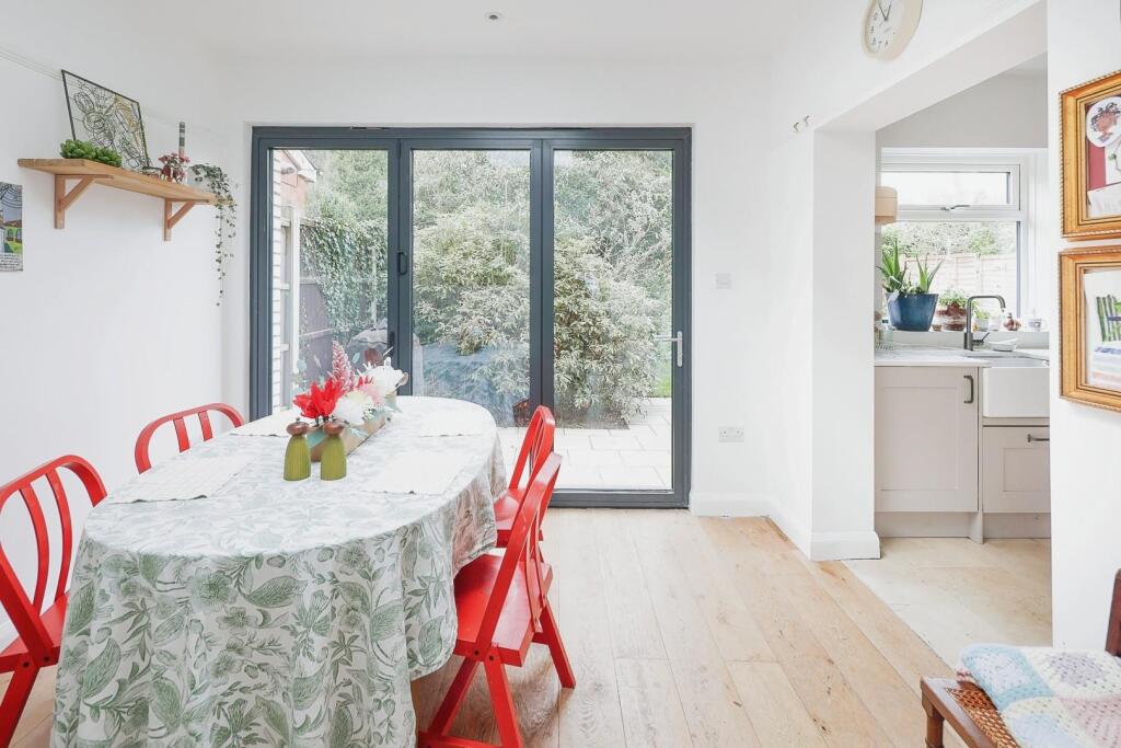 Additional property image - Melrose Avenue, Sutton Coldfield