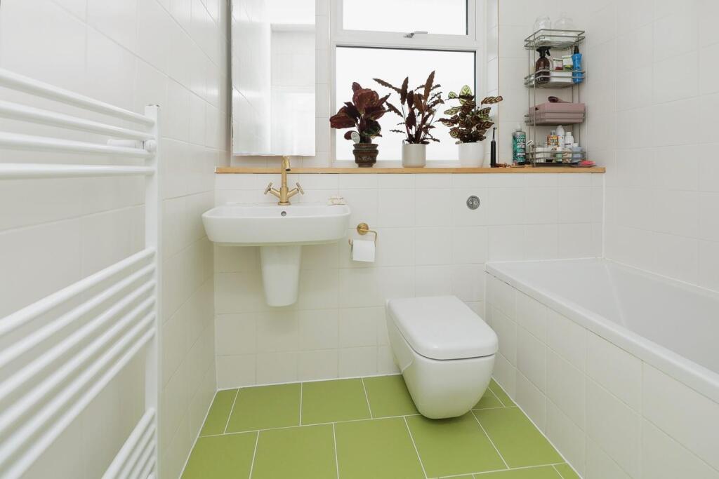 Additional property image - Melrose Avenue, Sutton Coldfield