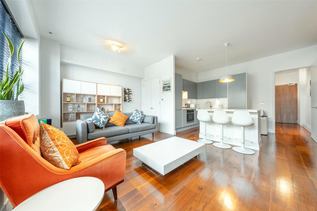 Main image of property: Lofts Apartments, 5 Grenville Place, Mill Hill, London, NW7