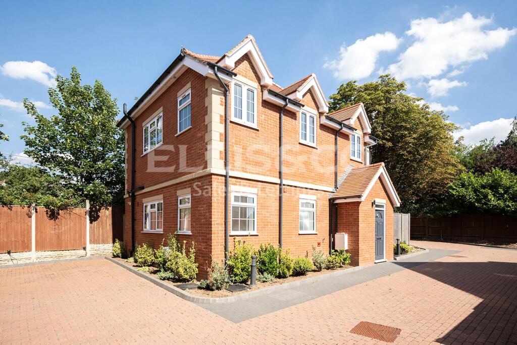 Main image of property: Maxwelton Close, Mill Hill, London, NW7