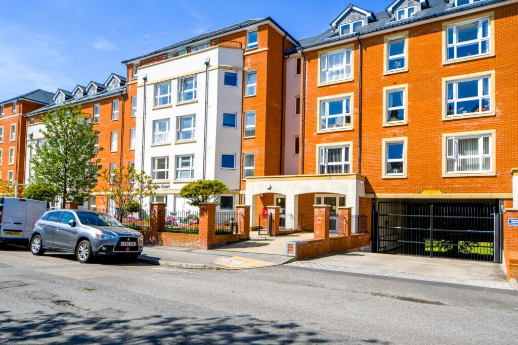 2 bedroom retirement property for sale in Jevington Gardens, Lower