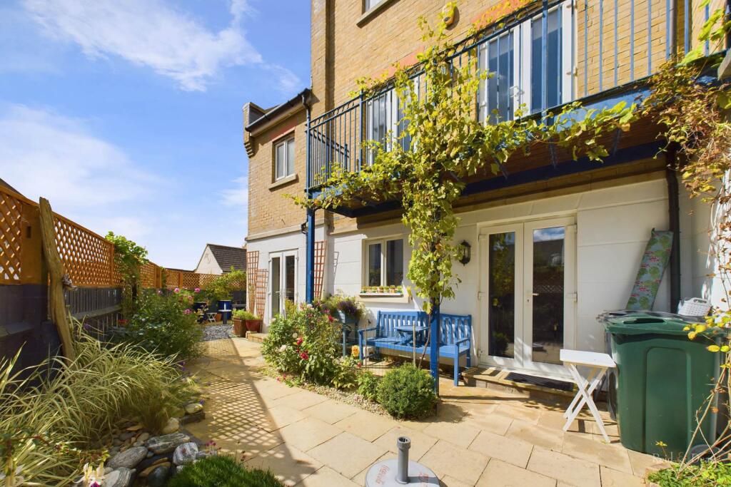 Additional property image - The Piazza, Sovereign Harbour