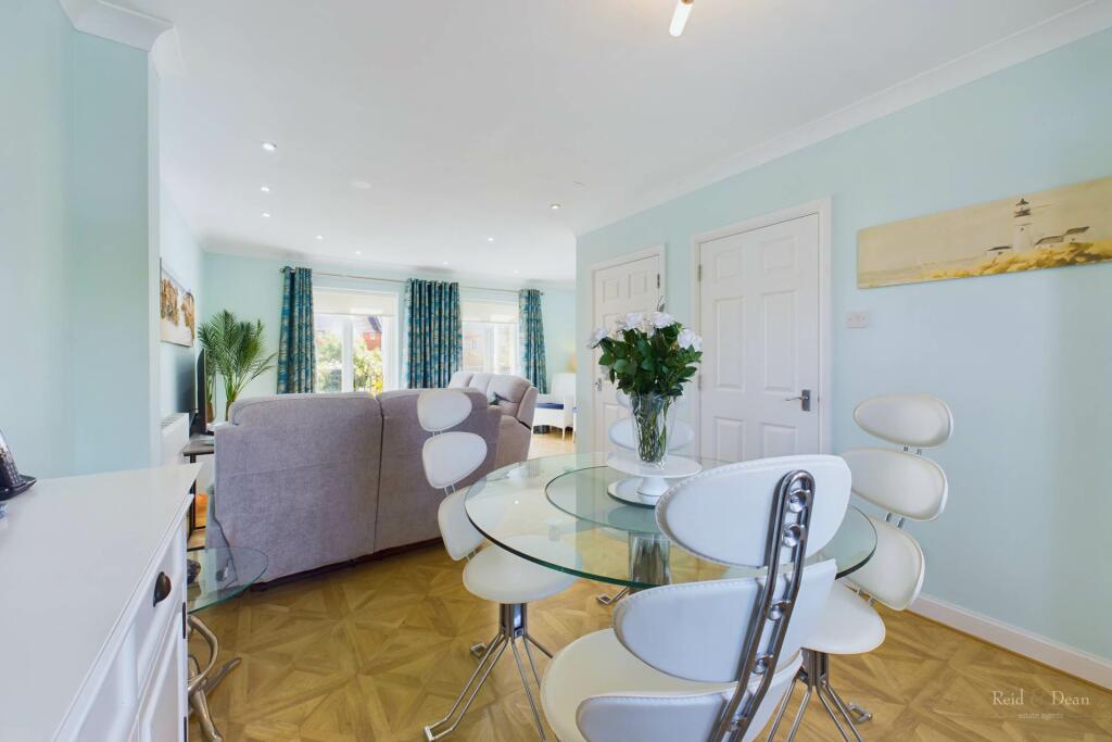 Additional property image - The Piazza, Sovereign Harbour