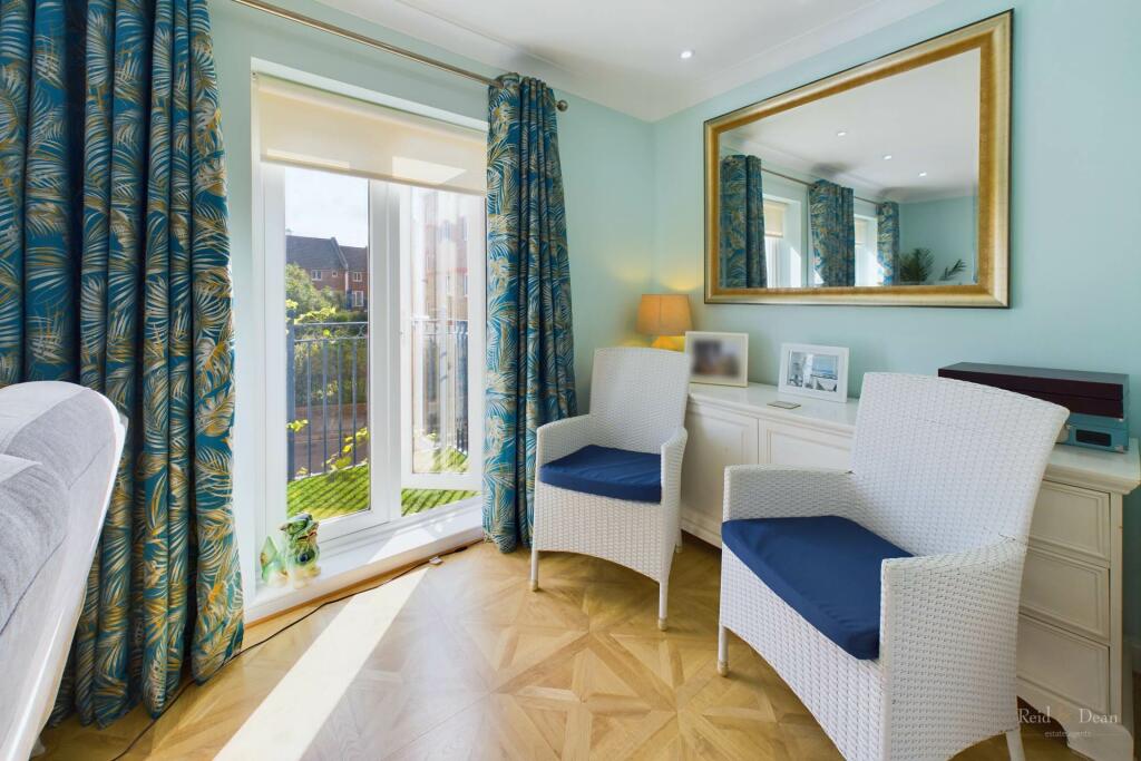 Additional property image - The Piazza, Sovereign Harbour
