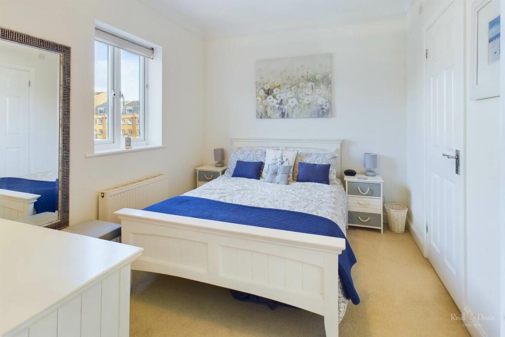 Additional property image - The Piazza, Sovereign Harbour