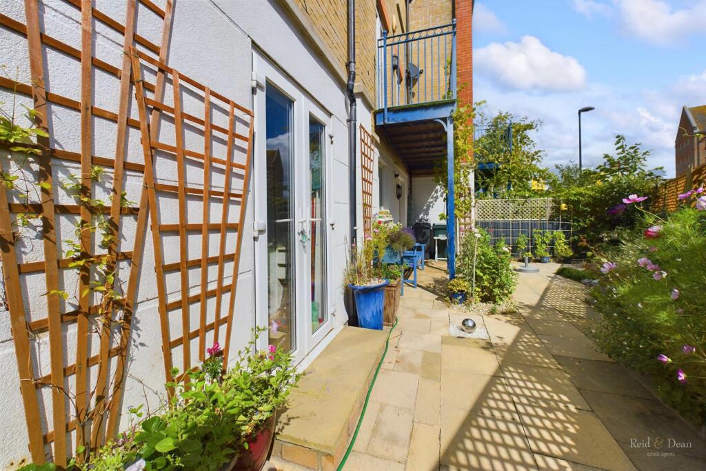 Additional property image - The Piazza, Sovereign Harbour