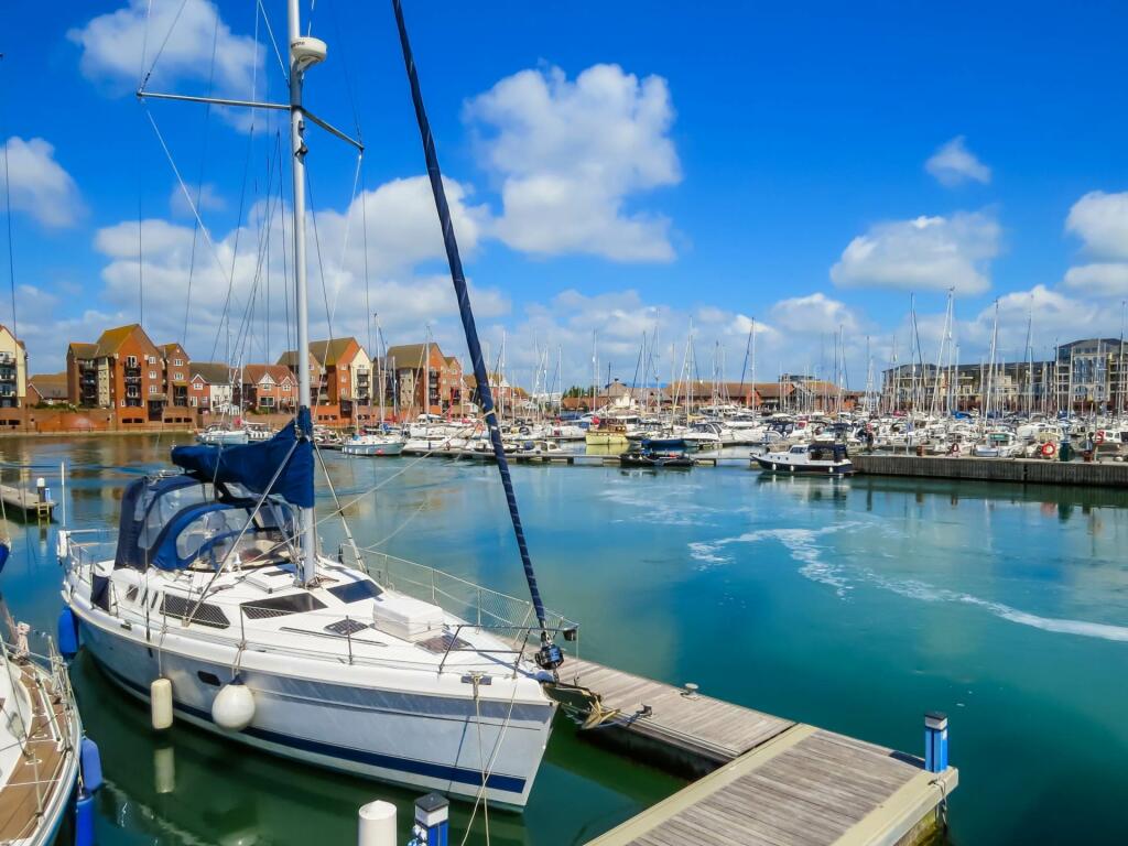 Additional property image - The Piazza, Sovereign Harbour