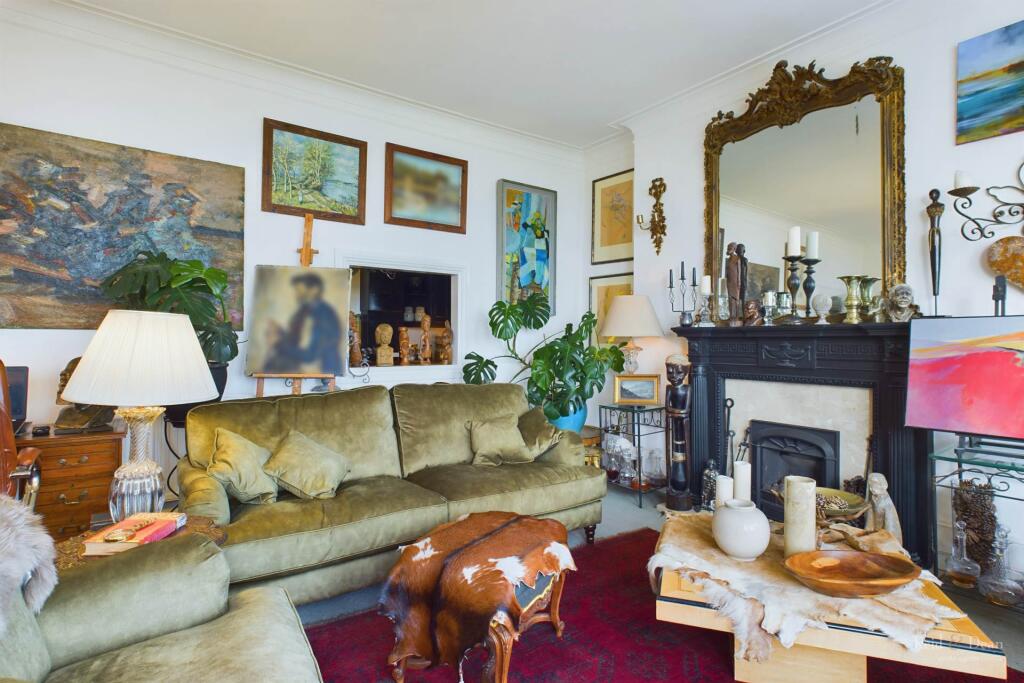 Additional property image - Chatsworth Gardens, Eastbourne