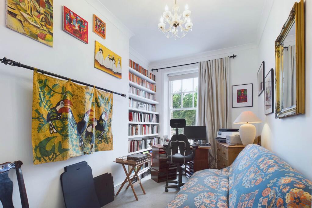 Additional property image - Chatsworth Gardens, Eastbourne