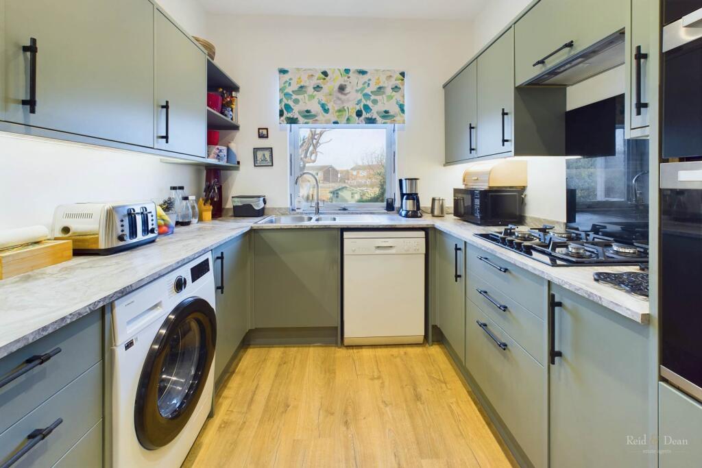 Additional property image - Roselands, Eastbourne