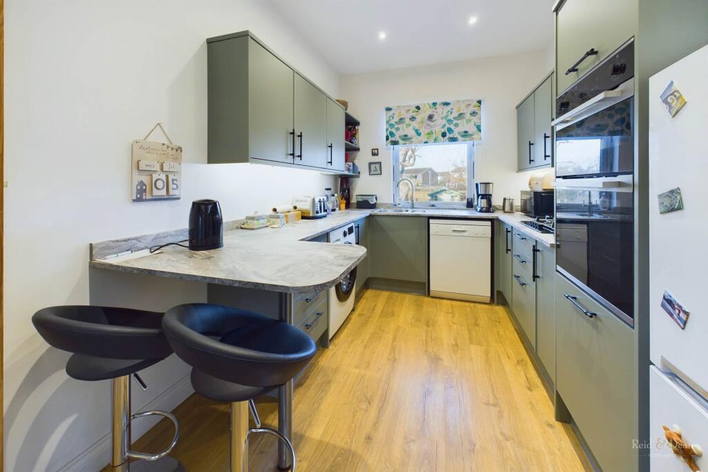 Additional property image - Roselands, Eastbourne