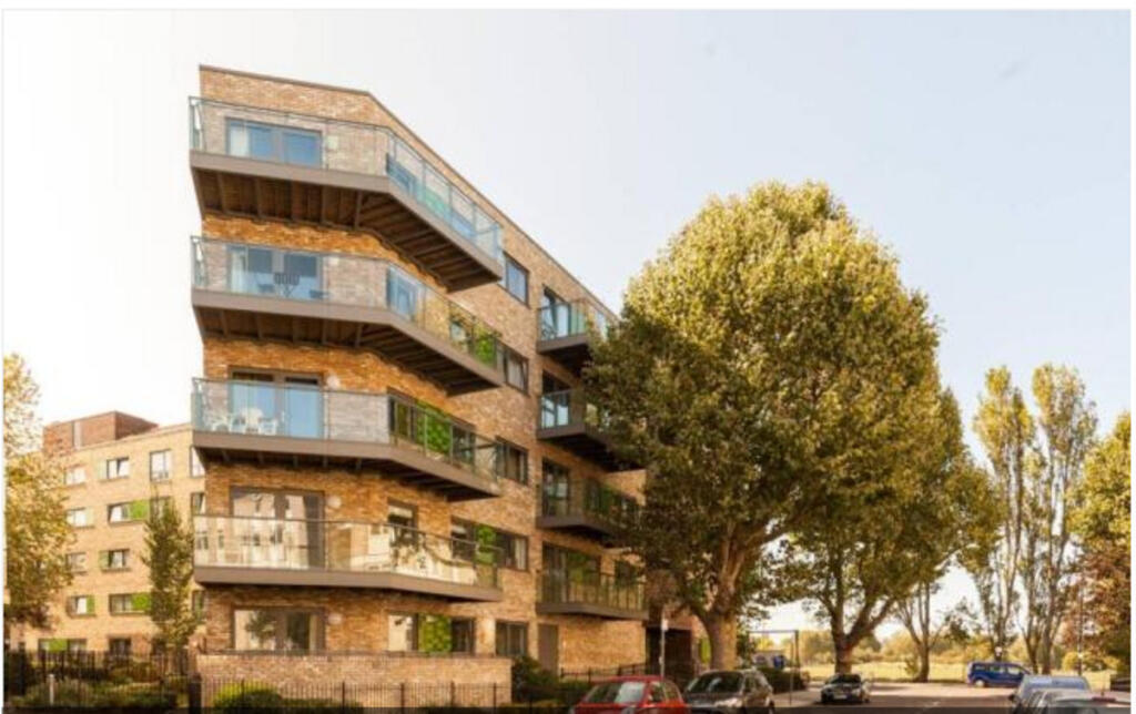 Main image of property: Glengarnock Avenue, London, E14