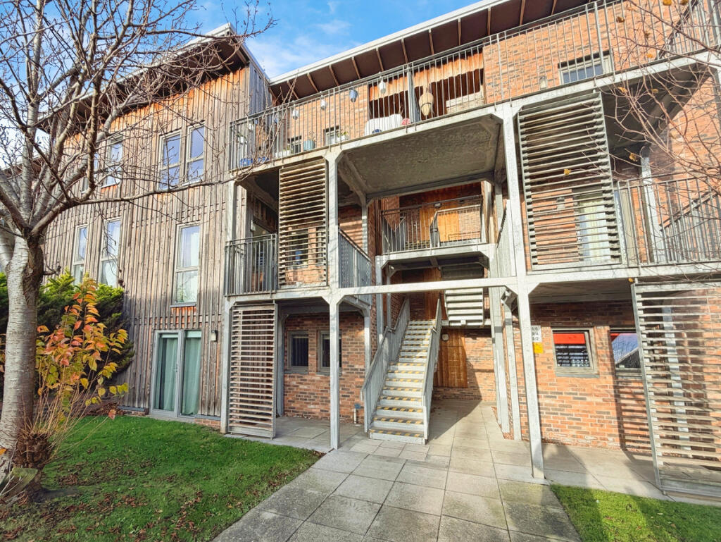 Main image of property: 5 Lang Rigg, Edinburgh, EH30