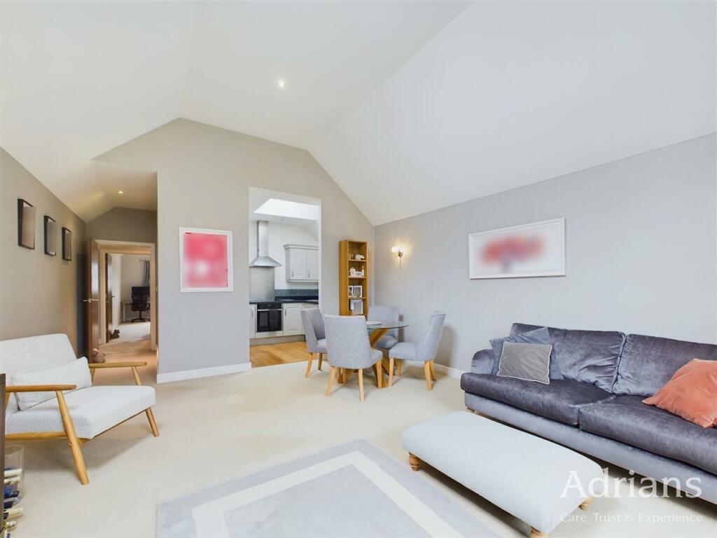 Additional property image - Broomfield Road, Chelmsford