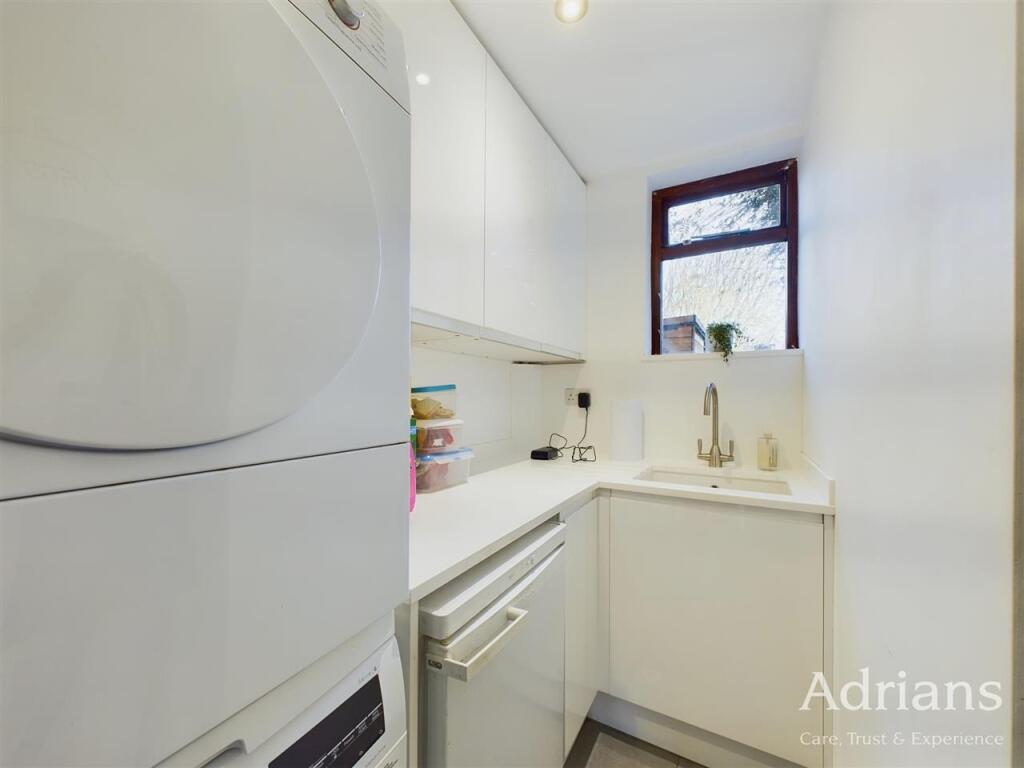 Additional property image - Chignal Road, Chelmsford