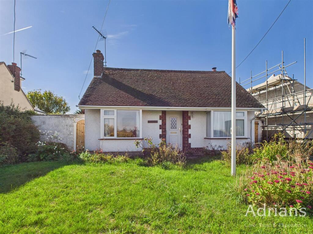 Main image of property: Galleons, Vicarage Road, Roxwell, Chelmsford