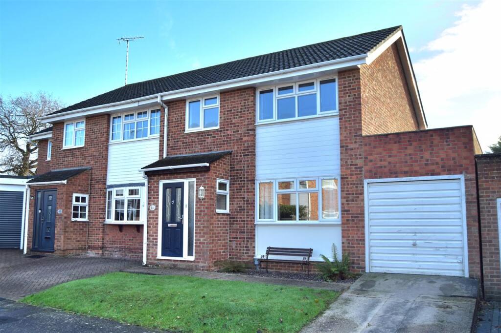 Main image of property: Mayne Crest, Chelmsford