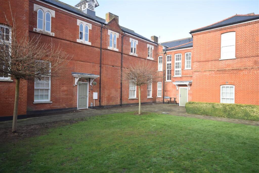 Main image of property: Mary Munnion Quarter, Chelmsford