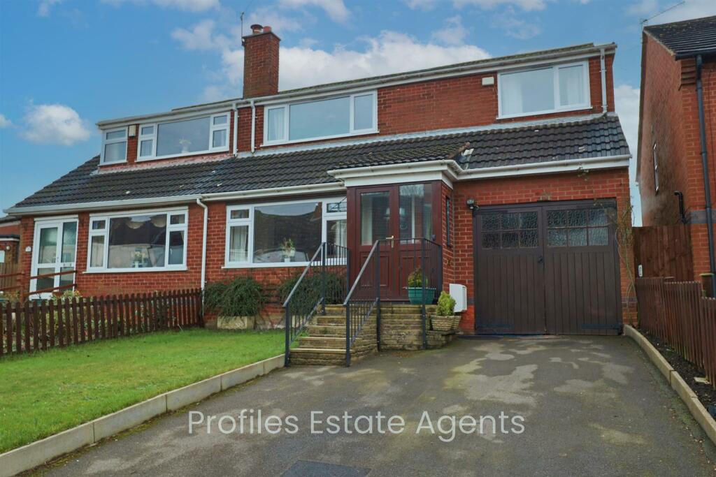 4 bedroom semidetached house for sale in Mill Street, Barwell