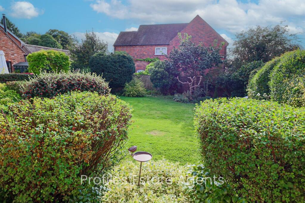 Additional property image - Blacksmiths Yard, Stoke Golding