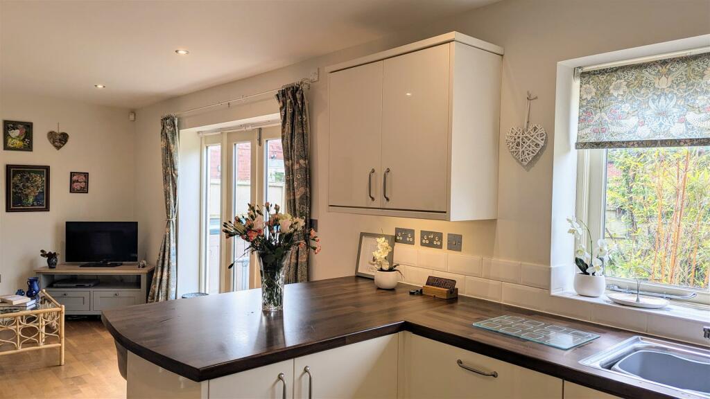 Additional property image - Barton Road, Carlton