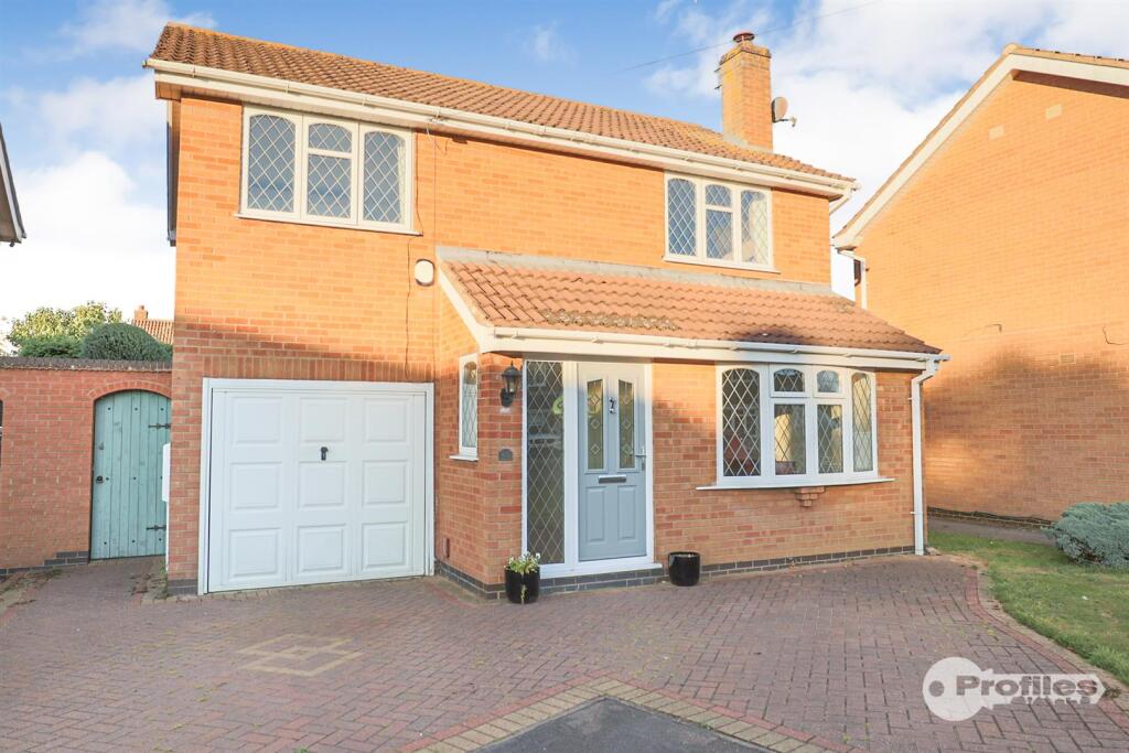 Main image of property: Hawthorn Crescent, Burbage