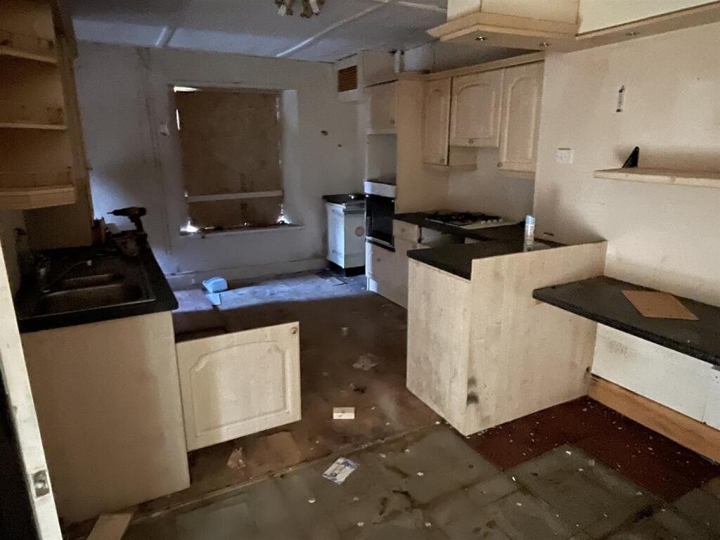 Additional property image - Front Street, Leadgate, Consett