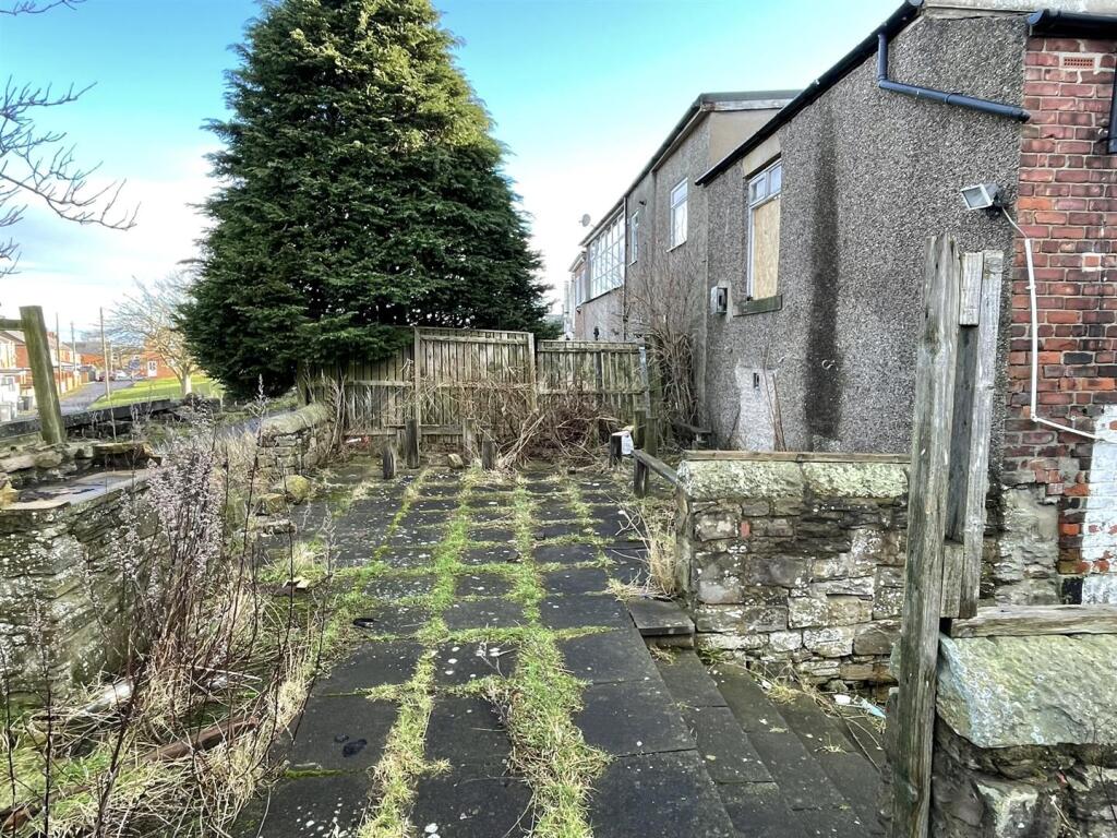 Additional property image - Front Street, Leadgate, Consett