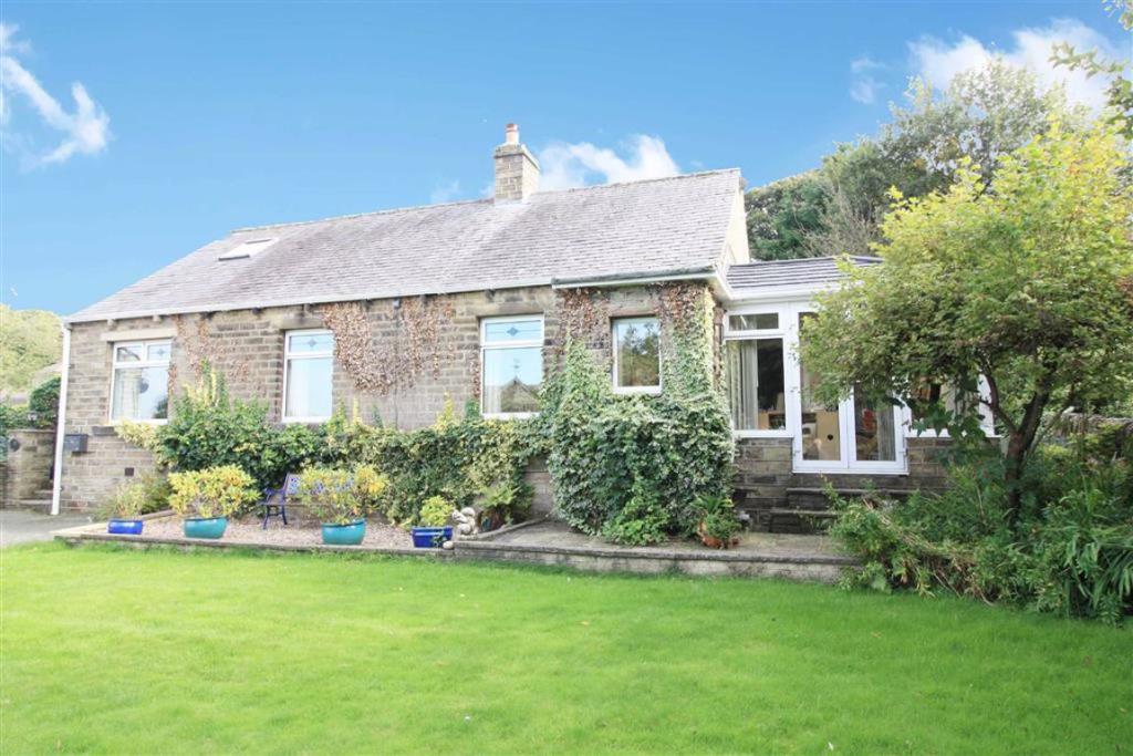 3 bedroom detached bungalow for sale in The Knowle, Shepley, Huddersfield, HD8