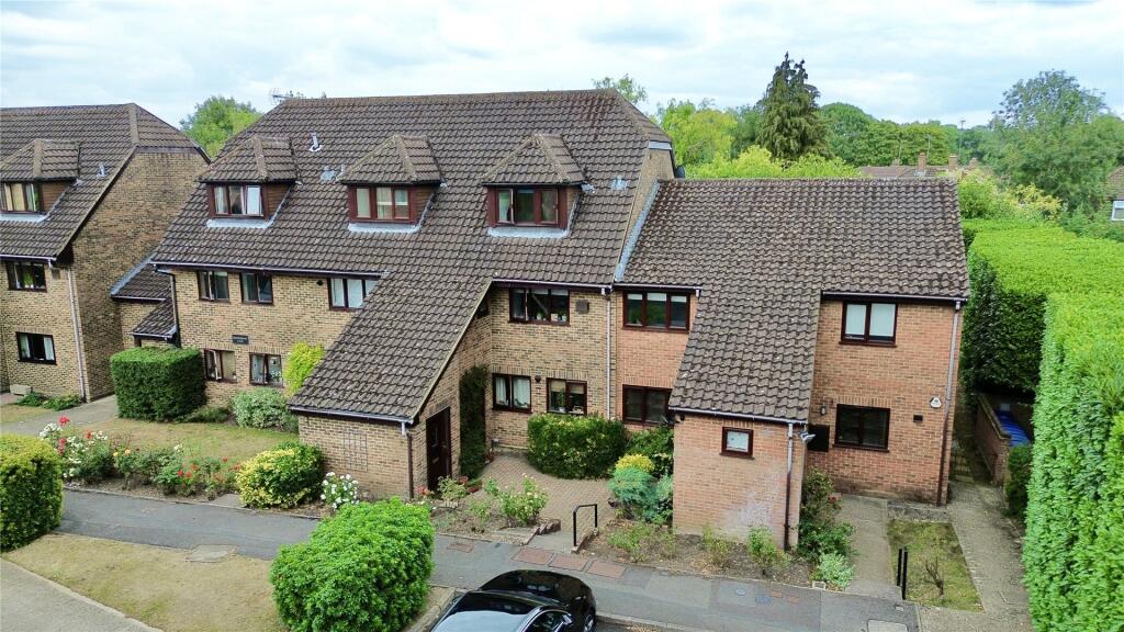 Main image of property: Wiltshire Drive, Wokingham, Berkshire, RG40