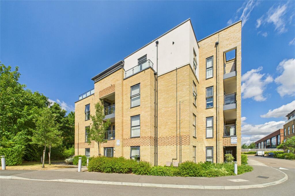 Main image of property: Broad Lane, Bracknell, Berkshire, RG12