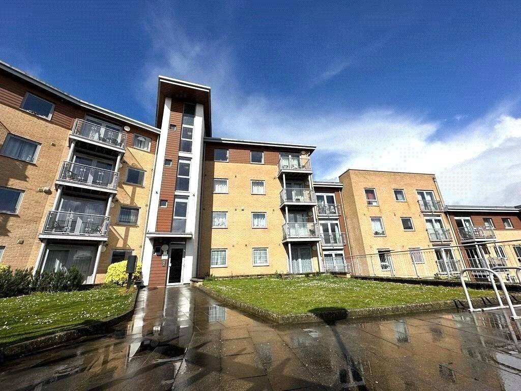 Main image of property: Kelvin Gate, Bracknell, Berkshire, RG12