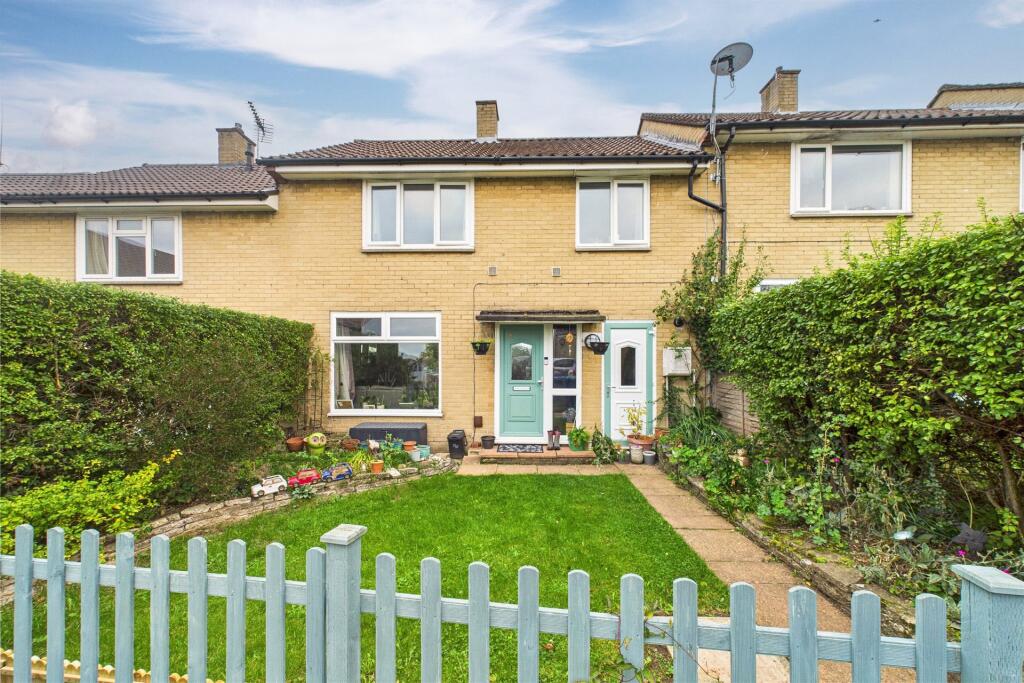 Main image of property: Agar Crescent, Bracknell Forest, Bracknell, Berkshire, RG42