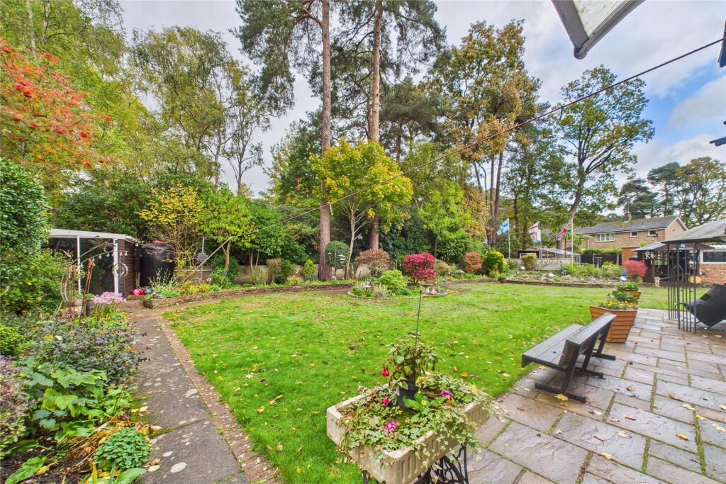 Main image of property: Ripplesmere, Bracknell, Berkshire, RG12