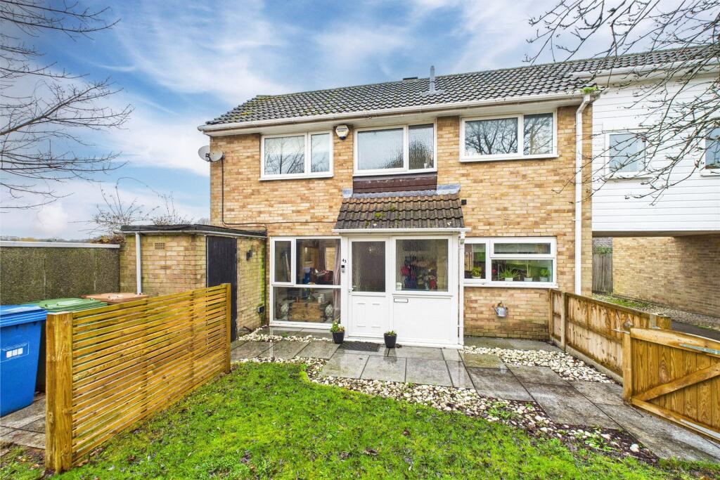 Main image of property: Rosedale Gardens, Bracknell, Berkshire, RG12